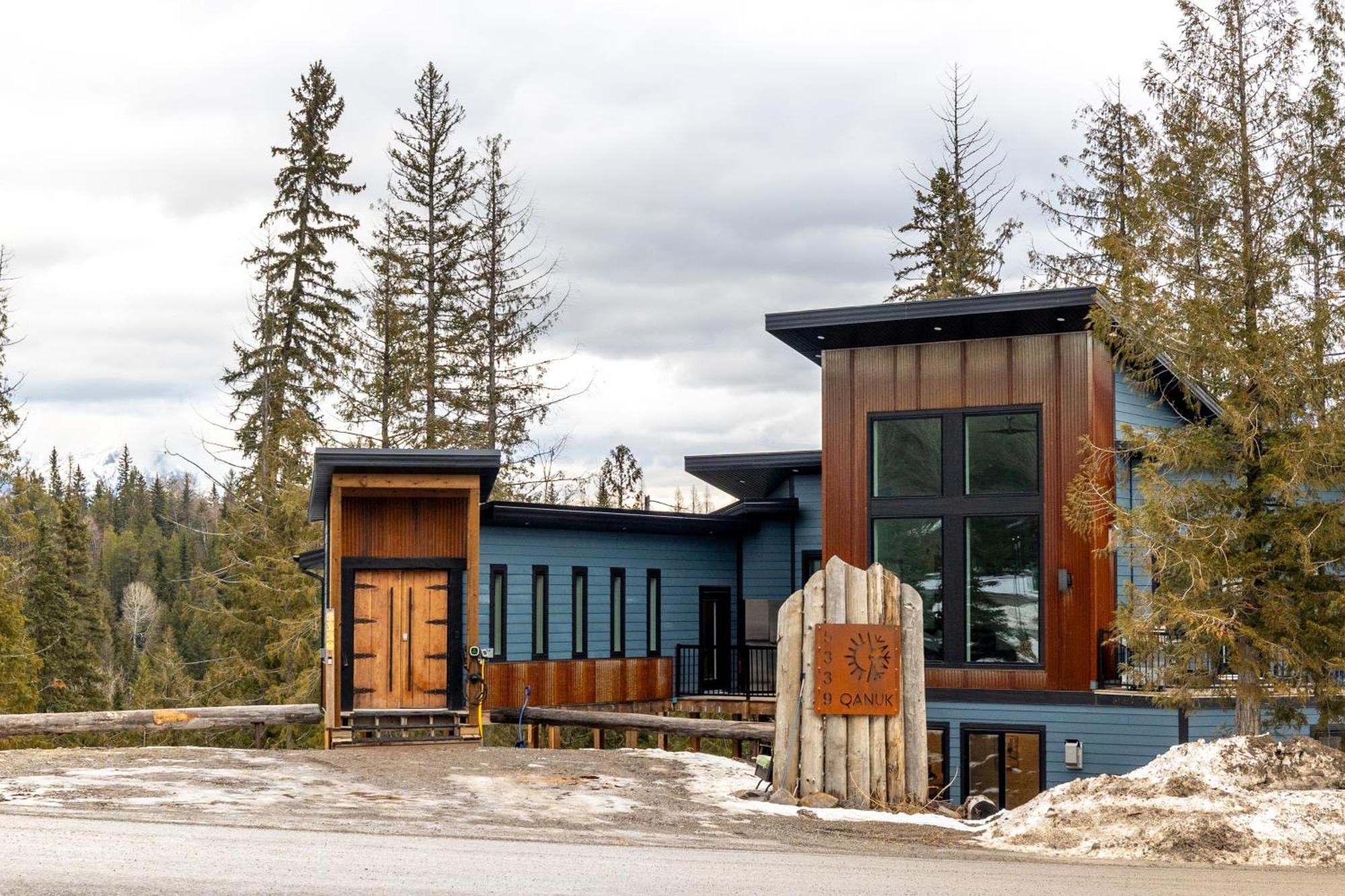 Ski In Ski Out With Huge Game Room And Hot Tub เฟอร์นี ภายนอก รูปภาพ
